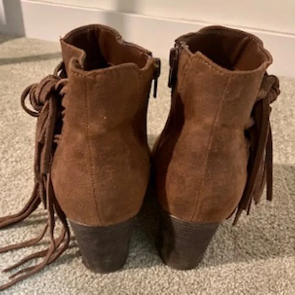 Size 10 Fergie brown boots - never worn! - Picture 7 of 8